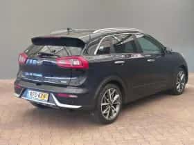 Kia Niro (2019) thumbnail 2