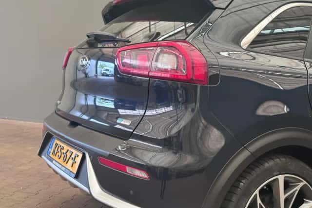 Kia Niro (2019) thumbnail 16