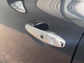 Kia Niro (2019) thumbnail 18