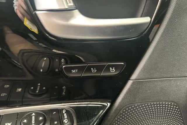 Kia Niro (2019) thumbnail 33