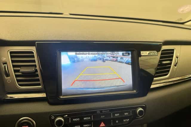 Kia Niro (2019) thumbnail 9