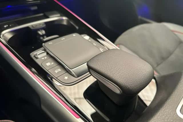 Mercedes-Benz GLB-Klasse (2023) thumbnail 25