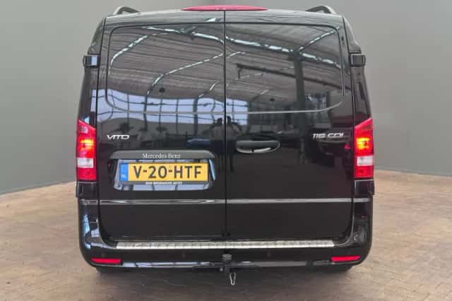 Mercedes-Benz Vito (2024) thumbnail 34
