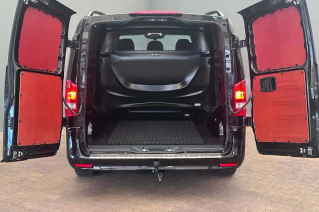 Mercedes-Benz Vito (2024) thumbnail 35