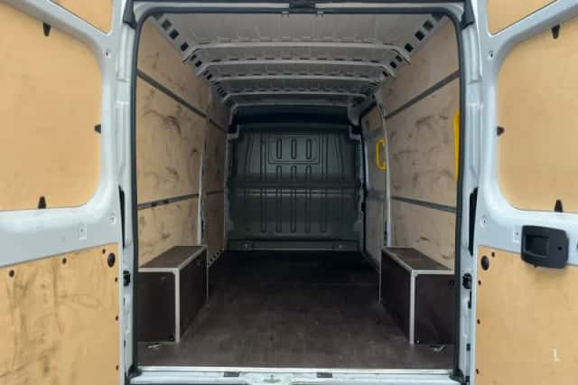 Opel Movano (2024) thumbnail 11