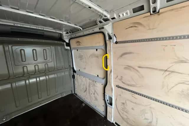 Opel Movano (2024) thumbnail 12