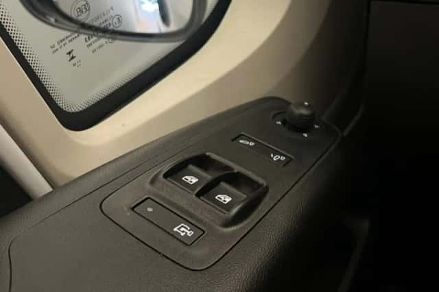 Opel Movano (2024) thumbnail 24