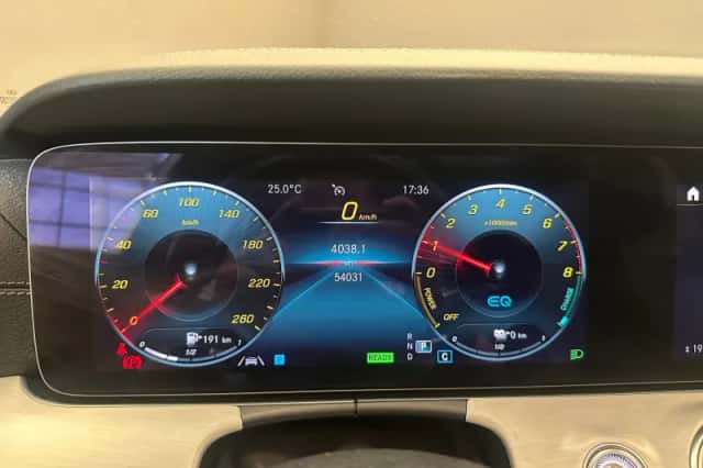 Mercedes-Benz E-Klasse (2021) thumbnail 4