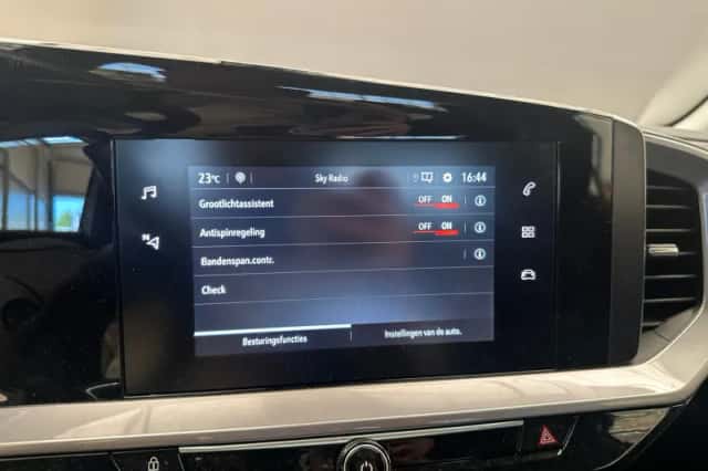 Opel Mokka (2022) thumbnail 16