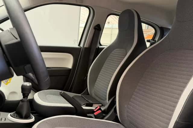 Renault Twingo (2020) thumbnail 14