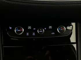 Opel Grandland X (2019) thumbnail 22