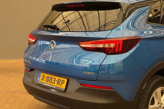 Opel Grandland X (2019) thumbnail 16