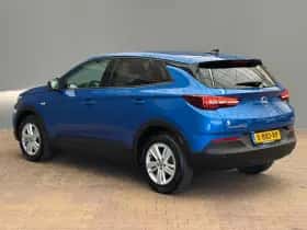 Opel Grandland X (2019) thumbnail 26