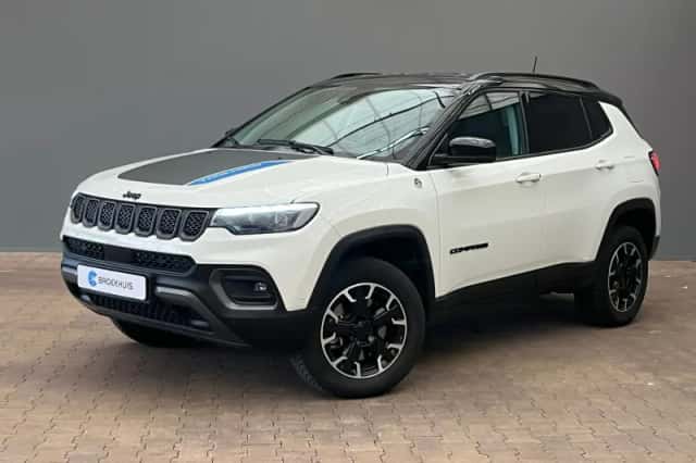 Jeep Compass (2024) thumbnail 1