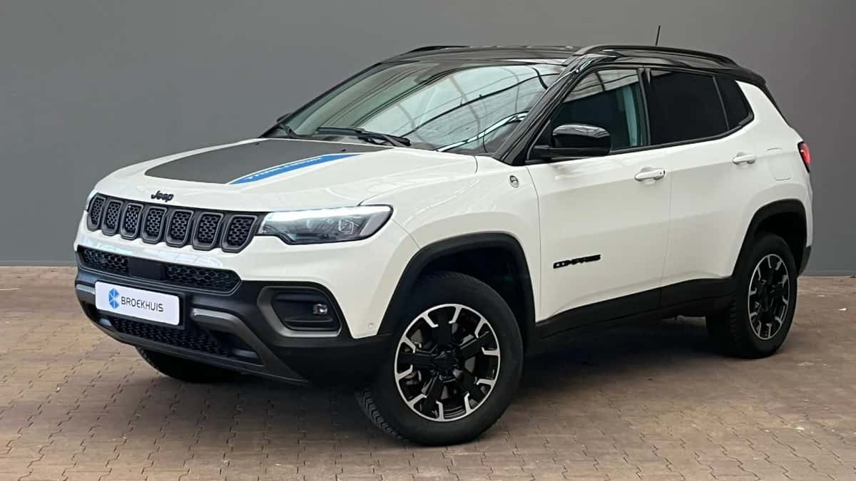 Jeep Compass (2024) — foto 1