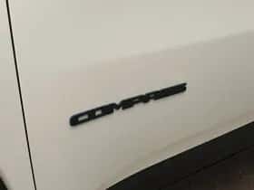 Jeep Compass (2024) thumbnail 14