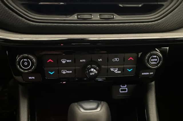 Jeep Compass (2024) thumbnail 22