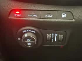 Jeep Compass (2024) thumbnail 27