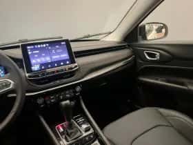 Jeep Compass (2024) thumbnail 32