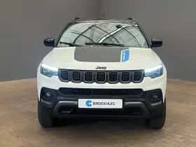 Jeep Compass (2024) thumbnail 6