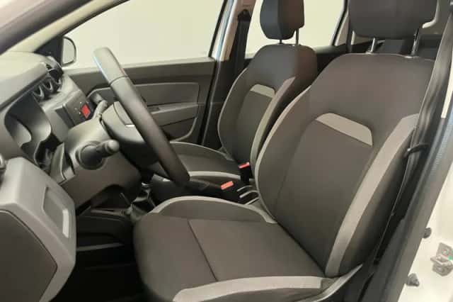 Dacia Duster (2020) thumbnail 5