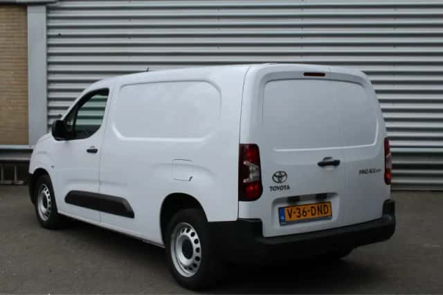 Toyota Proace (2024) thumbnail 19