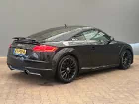 Audi TT (2015) thumbnail 2