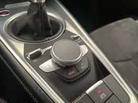 Audi TT (2015) thumbnail 15