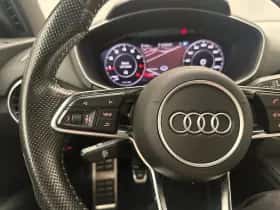 Audi TT (2015) thumbnail 18