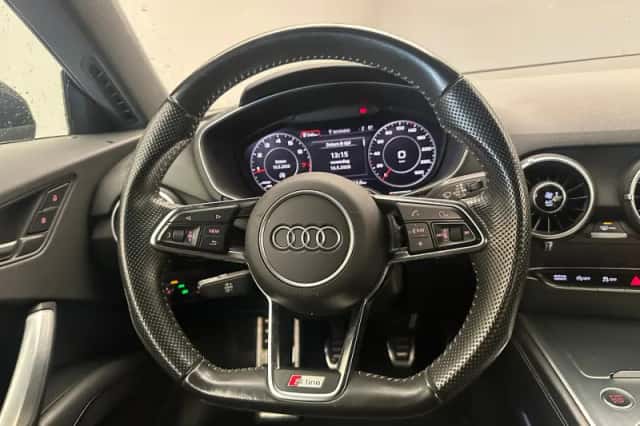 Audi TT (2015) thumbnail 23
