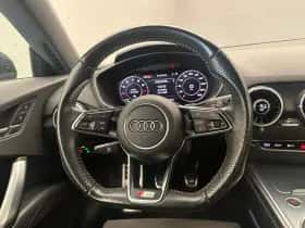 Audi TT (2015) thumbnail 23