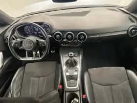Audi TT (2015) thumbnail 6