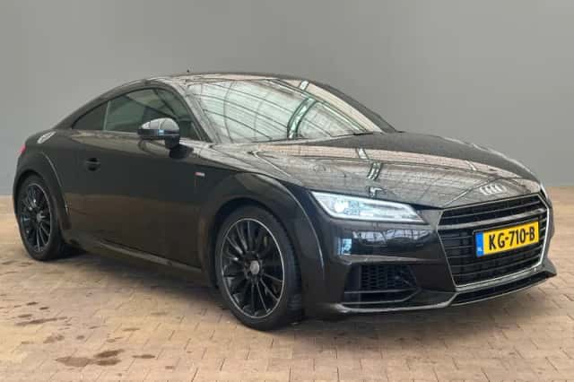 Audi TT (2015) thumbnail 8