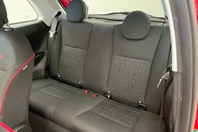 Fiat 500e (2024) thumbnail 14