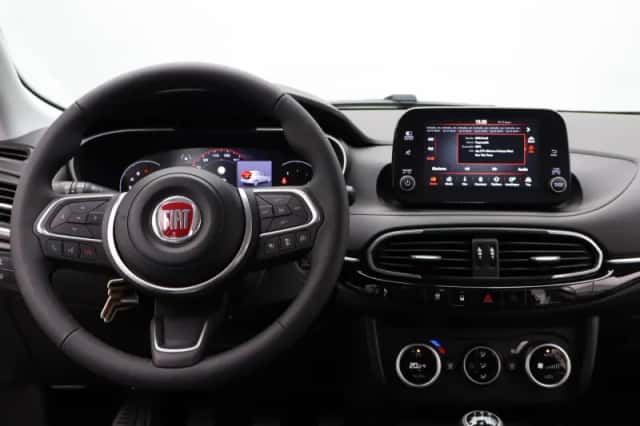 Fiat Tipo (2023) thumbnail 3