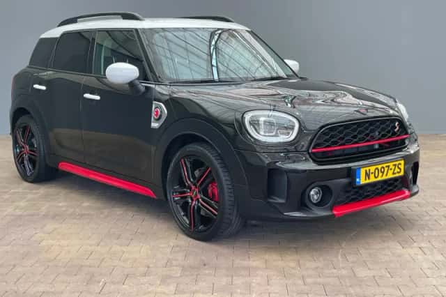 MINI Countryman (2022) thumbnail 2