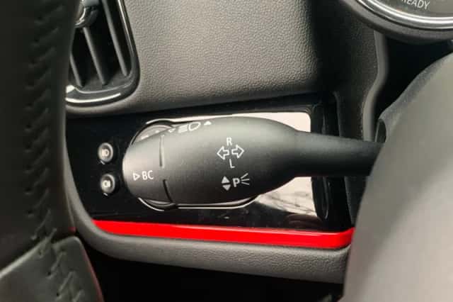 MINI Countryman (2022) thumbnail 11