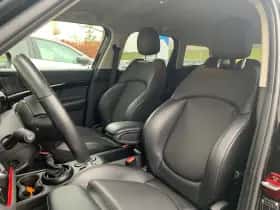 MINI Countryman (2022) thumbnail 26