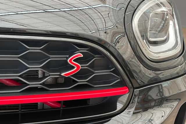 MINI Countryman (2022) thumbnail 4