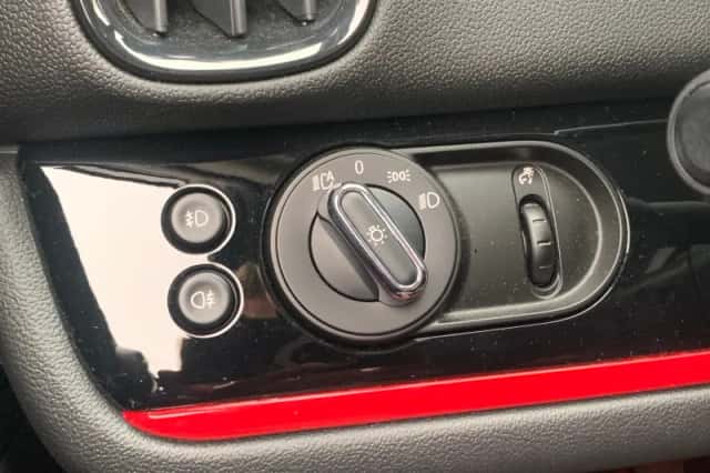 MINI Countryman (2022) thumbnail 10