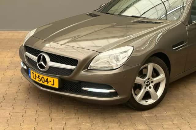 Mercedes-Benz SLK-Klasse (2011) thumbnail 11