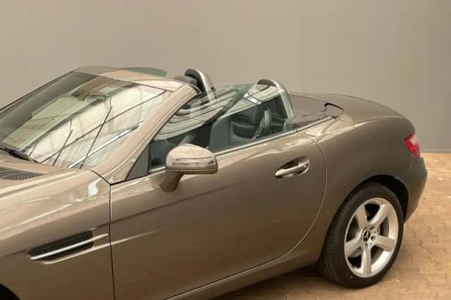 Mercedes-Benz SLK-Klasse (2011) thumbnail 13