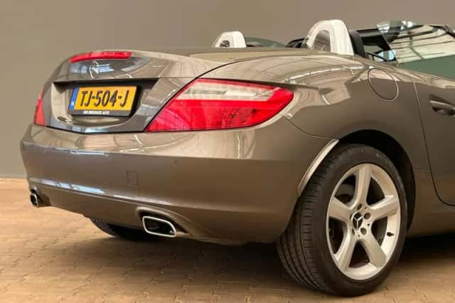 Mercedes-Benz SLK-Klasse (2011) thumbnail 14