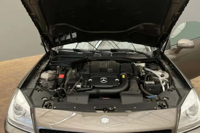 Mercedes-Benz SLK-Klasse (2011) thumbnail 37