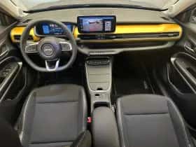Jeep Avenger (2024) thumbnail 3