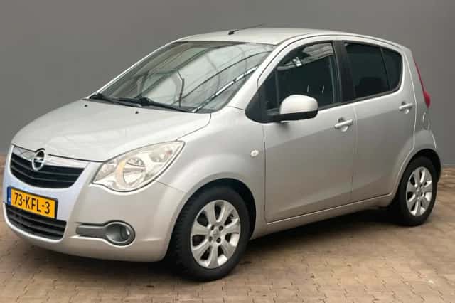 Opel Agila (2009) thumbnail 1