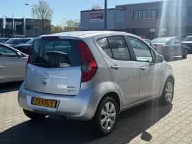 Opel Agila (2009) thumbnail 2