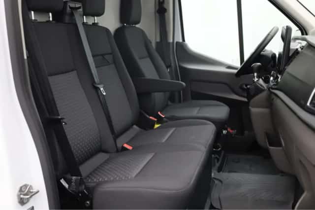 Ford Transit (2024) thumbnail 21