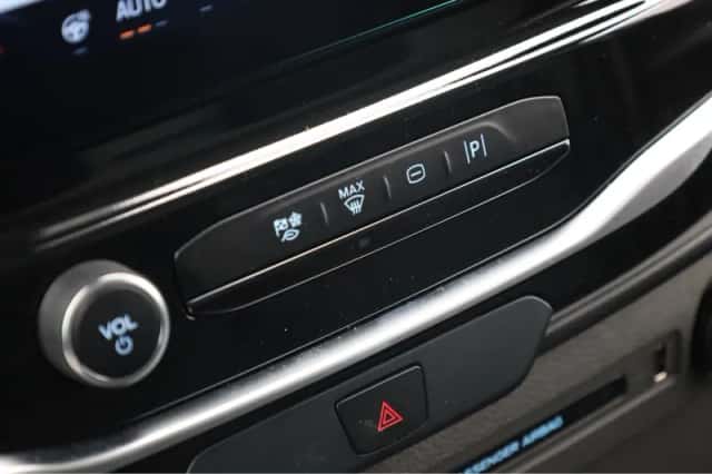 Ford Transit (2024) thumbnail 23