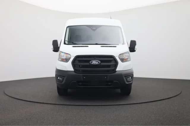 Ford Transit (2024) thumbnail 5